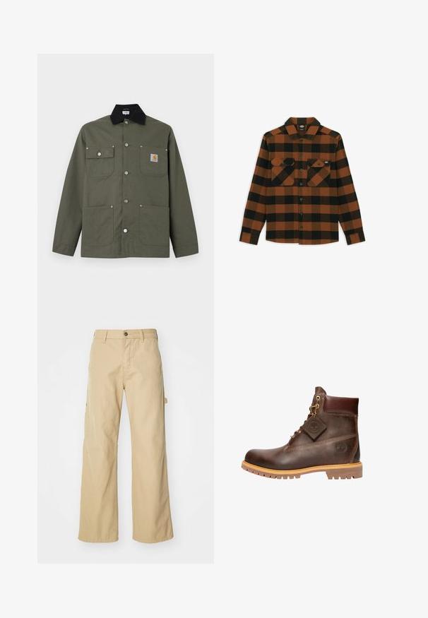 Chaqueta de lona verde con cuello negro, cuatro bolsillos delanteros, cierre con botones de presión y un pequeño parche con el logo de Carhartt en el bolsillo del pecho.; Camisa de manga larga en un patrón de cuadros naranja y negro, hecha de una tela texturizada. Presenta dos bolsillos en el pecho y cierre frontal con botones.; Pantalones cargo de pierna ancha en color beige con cierre de botón, que cuentan con bolsillos laterales, fabricados en resistente tejido de algodón, con textura suave y diseño de corte recto.; Botín de cuero marrón hasta el tobillo con punta redonda, suela resistente, herrajes en tono dorado y parte superior texturizada. Incluye una etiqueta con el logo adjunta.