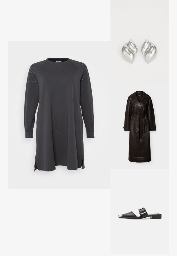 Dunkelbrauner langer Ledermantel mit weitem Revers, doppelreihigen Knöpfen, tailliertem Gürtel und Manschettenriemen, präsentiert auf weißem Hintergrund.; Dunkelgraues Sweatshirtkleid mit langen Raglansämel, seitlichen Schlitzenn und Nietenakzenten an den Schultern. Hergestellt aus weichem, bequemen Material.; Schwarze Leder-Sandale mit spitzem Zeh, metallisch silberner Kappe und verstellbarem Schnallenriemen. Flacher Blockabsatz für zusätzlichen Halt.; Silberne Ohrringe mit einer organischen, abstrakten Form. Glatte, glänzende Oberfläche mit einem konischen Design. Mit dezenten Kurven und einem zentralen Linienelement.