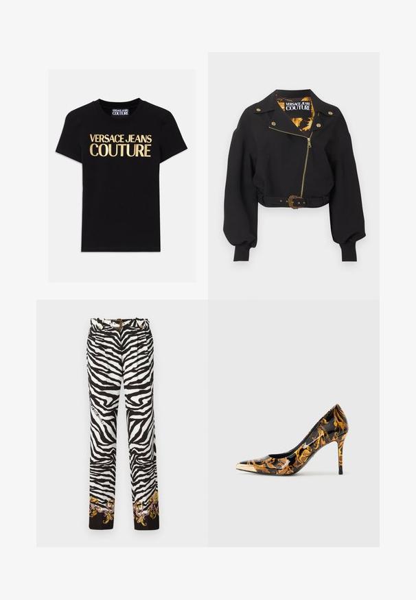 Sort cropped jakke med guld lynlås, knapper og bæltespænde, puffede lange ærmer og "Versace Jeans Couture"-mærke inde i kraven.; Sort bomulds-T-shirt med "VERSACE JEANS COUTURE" i store guld-bogstaver på forsiden, korte ærmer og rund halsudskæring.; Zebra-mønstrede bukser i sort og hvid, med et dekorativt blomstermønster ved kanten og et guldaccentueret bælte med spænde.; Spidse højhælede sko med en glossy sort overflade, prydet med gyldne blomster mønstre og en metallisk guldkappe på tåen.