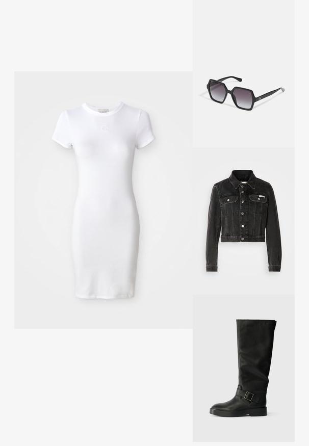 Zwarte cropped denimjacket met knoopsluiting, twee borstzakken en puntige kraag. Heeft rigide zilverkleurige accenten en een vervaagde textuur.; Witte katoenen jurk met korte mouwen, aansluitende pasvorm en een ronde halslijn. Voorzien van een klein geborduurd logo op de borst.; Zwarte kniehoge laarzen van glad leer, met een ronde neus, een dikke zool en een horizontale band met een rechthoekige gesp.; Zwarte hexagonale zonnebril met graduele lenzen, voorzien van een glanzende afwerking en subtiele branding op de veer. Duurzame kunststofconstructie.
