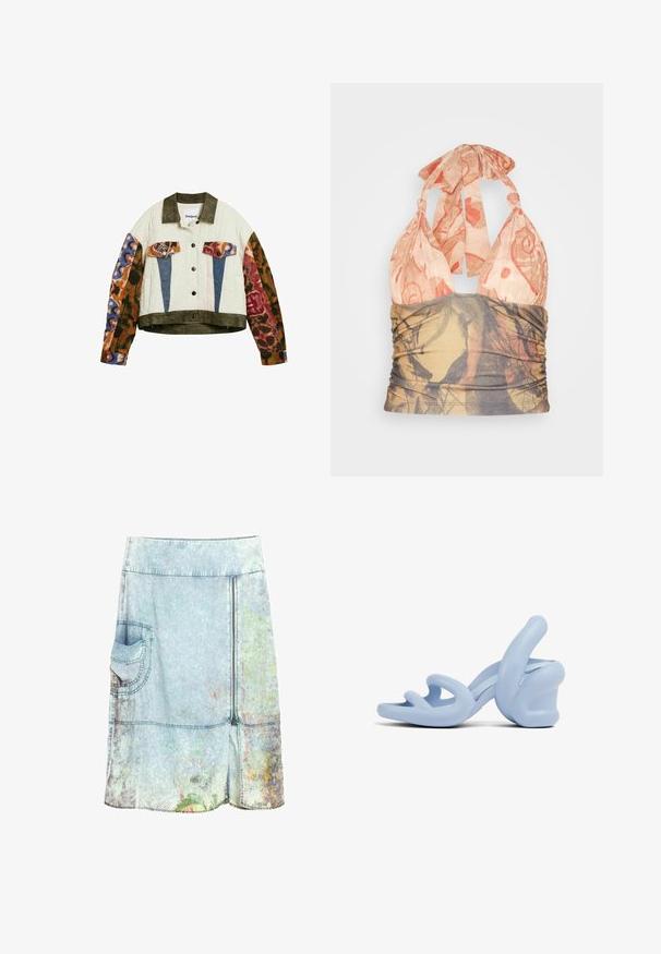 Gewatteerd jack met olijfgroene kraag en zoom, mouwen met een kleurrijke dierenprint, blauwe en dierenprint zakkleppen, aan de voorkant knoopsluiting.; Jaded London KNOTTED BEACH CONTRAST - Top - multi coloured; Lichtblauwe spijkerrok tot op de knie met een zijzak, rits aan de voorkant en subtiele bloemmotieven bij de zoom.; Lichtblauwe haksandalen, gemaakt van glad rubber, met een sculpturaal ontwerp van golvende banden en een stevige hak.