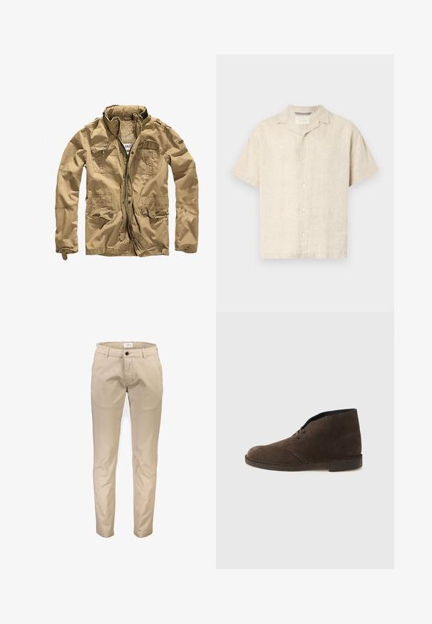 Veste khaki en tissu durable, dotée d'un col montant, d'une fermeture éclair à l'avant et de plusieurs poches avec des rabats à bouton. La finition texturée améliore le design.; Chemise à manches courtes beige clair en lin, dotée d'un col camp, de lignes épurées et d'une texture subtile, avec cinq boutons à l'avant.; Pantalon en coton beige avec une coupe droite, doté de poches avant, d'une fermeture éclair et d'un bouton unique. Texture lisse, sans motifs.; Botte cheville en daim marron avec deux œillets, talon bas et semelle cousue sur un fond gris clair uni.