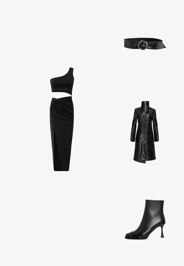 Zwarte leren jas met hoge kraag, asymmetrisch ontwerp, lange mouwen en diagonale ritssluiting. Gladde textuur en getailleerde pasvorm.; Zwart twee-delig outfit met een één-schouder crop top en hoge taille rok met een gedraaide detail en een zijsplit. Glad materiaal.; Zwarte enkelboots van soepel leer met een glanzende neus, met een taps toelopende hak en een strak, figuurvormend ontwerp.; Zwarte leren riem met een brede band en een grote onregelmatige koperen metalen gesp.
