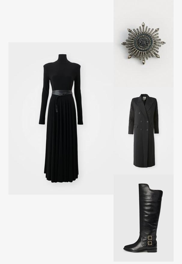 Sort dobbeltradet frakke med en skarp krave, seks knapper og perledetaljer på ærmet. Glat stof med en skræddersyet form og lang længde.; Norma Kamali SHOULDER PAD TURTLE FLARED DRESS TO MIDCALF - Jerseykjole - black; Sorte læderknæhøje støvler med en glat finish, spids tå og to spænde detaljer på ydersiden. Flad hæl design.; Stjerneformet brosche i sølvfarvet metal med klare rhinsten. Det centrale design har et rundt emblem med indviklede detaljer.
