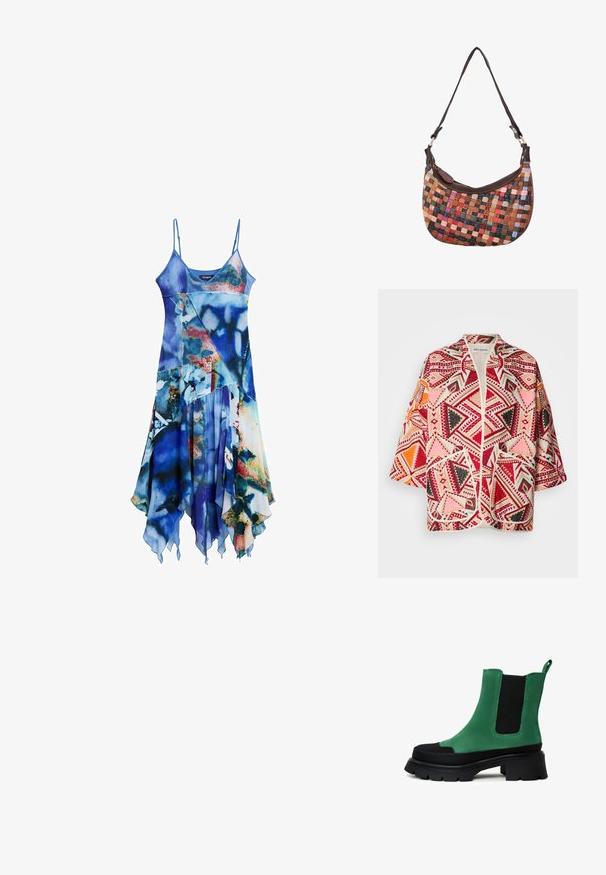 Multicolore geometrisch patroon kimono jacket met rode, roze, zwarte en oranje accenten. Heeft korte mouwen en een open voorkant ontwerp.; Blauwe abstracte print mouwloze jurk met dunne bandjes, asymmetrische zoom en gelaagde vloeiende stofpanelen.; Groene suède enkellaars met zwarte elastische zijpanelen en een dikke, grof profielzool. Voorzien van een lus aan de achterkant voor gemakkelijke instap.; Kleine schoudertas met meerkleurige geweven leren stroken en een donkerbruine leren rand en band tegen een witte achtergrond.