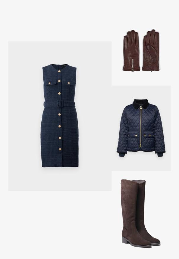 Marineblauwe gewatteerde jas met een corduroy kraag, voorrits, twee knoopzakken en ribgebreide manchetten. Voorzien van gouden hardware accenten.; Mouwloze marineblauwe textuurjurk met gouden knopen aan de voorkant, twee borstzakken en bijpassende riem in de taille.; Bruine suède kniehoge laarzen met een licht afgeronde neus en een lage blokhak. Kenmerkt zich door subtiele stikdetails langs de zijkanten.; Bruine leren handschoenen met een gladde textuur, een ontwerp met vijf vingers en een ritssluitingaccent bij de pols met een gathered stofdetail.