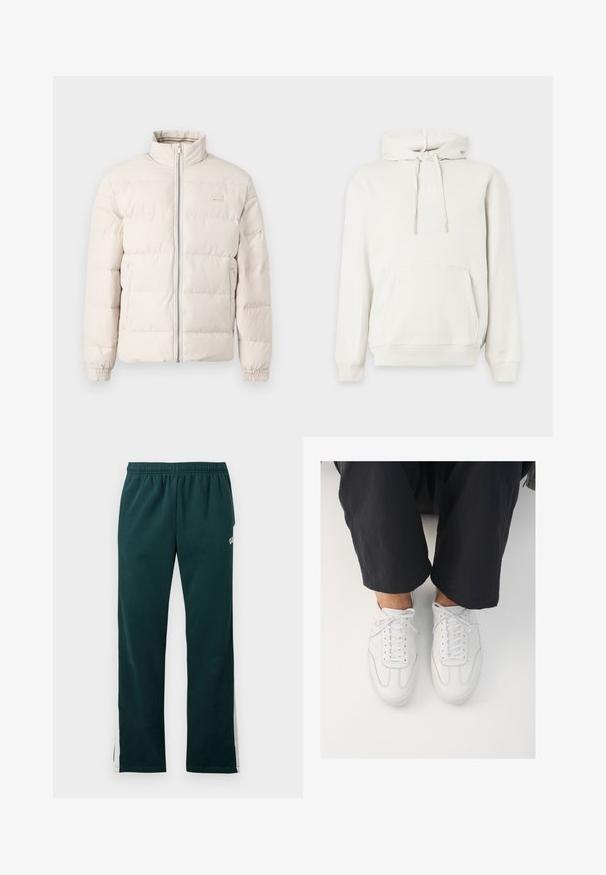 Lys beige pufferjakke med høj krave, lynlås og elastiske manchetter. Har et quiltet mønster og en lille logodetalje på brystet.; Hvid hættetrøje med frontlomme og snører, med subtilt præget GAP-logo på brystet.; Mørkegrønne sweatpants med elastisk hænger og hvide striber, der løber ned ad ydersiden af benene.; Hvide lædersneakers med en glat overflade, rund tå og klassisk snøresystem, placeret over mørke, løse bukser.