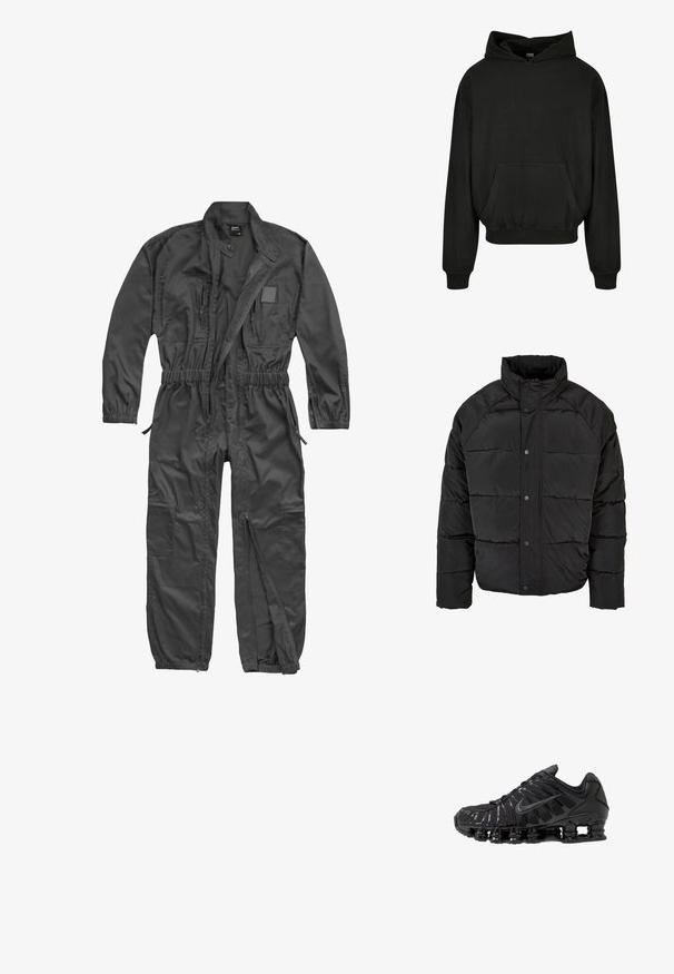 Doudoune noire avec un col haut, un motif matelassé, des boutons-pression et des manches larges pour l'isolation et la chaleur.; Combinaison noire à manches longues avec fermeture éclair frontale, taille et poignets élastiques, plusieurs poches zippées et col montant avec bouton-pression.; Hoodie noir avec texture côtelée, capuche à cordon de serrage, coupe oversize, poche frontale et bords côtelés. Design simple, style classique.; Chaussures de sport noires en mesh et matériaux synthétiques, présentant un design ondulé distinct, une semelle en caoutchouc noire et des accents réfléchissants.