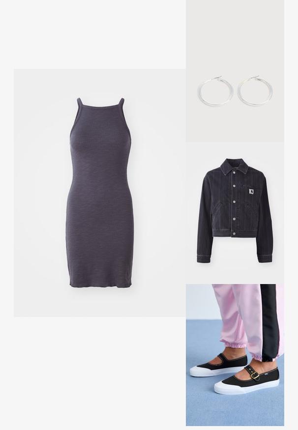 Chaqueta de mezclilla oscura con rayas verticales, diseño corto, cuello puntiagudo, cierre delantero de botones y bolsillo en el pecho con parche de logo.; Vestido bodycon acanalado en púrpura oscuro, con tirantes finos y una silueta ajustada, confeccionado en un tejido de punto elástico.; Zapatillas de lona negras con suela blanca, con un diseño recortado y una correa con hebilla dorada. Combinadas con pantalones de chándal rosas.; Pareja de pendientes de aro plateados brillantes con cierres de alambre delgado, mostrados sobre un fondo gris claro.