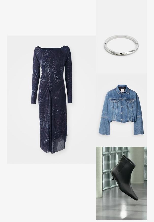 Kort denimjakke i medium blå med to forlommer, sølvfarvede knapper og en klassisk krave. Har en let afslappet pasform og blød tekstur.; Langærmet, mørkeblå kjole med et bladmønster, der har en indsugget talje og en svømmede nederdel, som hænger til den ene side.; Sort læderankelstøvle med spids tå og lav kitten-hæ, vist vinklet mod en poleret gulv- og glasblokvæg.; Stålmetalarmbånd med en glat, skinnende overflade og flade kanter. Har et åbent cirkulært design med en subtil låse detalje.