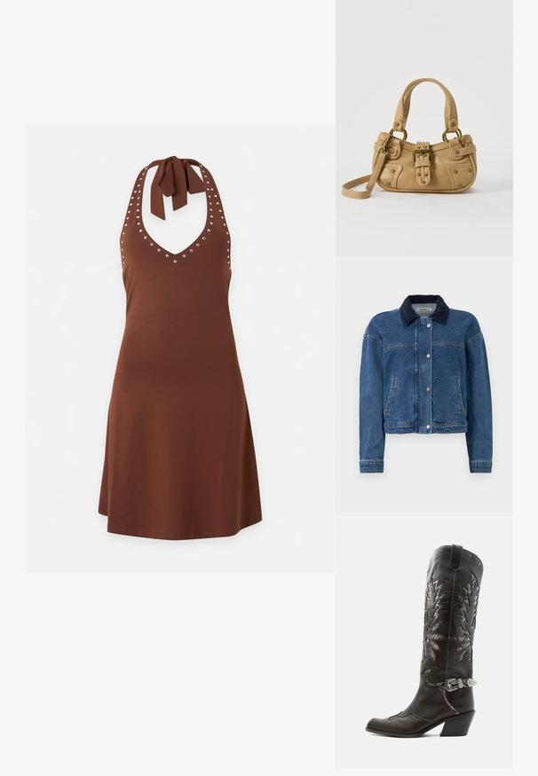 Veste en denim bleu moyen avec un col en velours côtelé marine, fermeture à boutons-pression sur le devant, deux poches latérales et un design court.; Robe marron à col licou avec des clous argentés le long de l'encolure et des bretelles, nouée à l'arrière.; Botte de cowboy en cuir noir avec découpes décoratives, boucle argentée et talon incliné, présentée sur fond blanc.; Sac à main en cuir beige avec double poignées, boucle en laiton et détails rivetés, ainsi qu'une bandoulière réglable sur fond blanc.