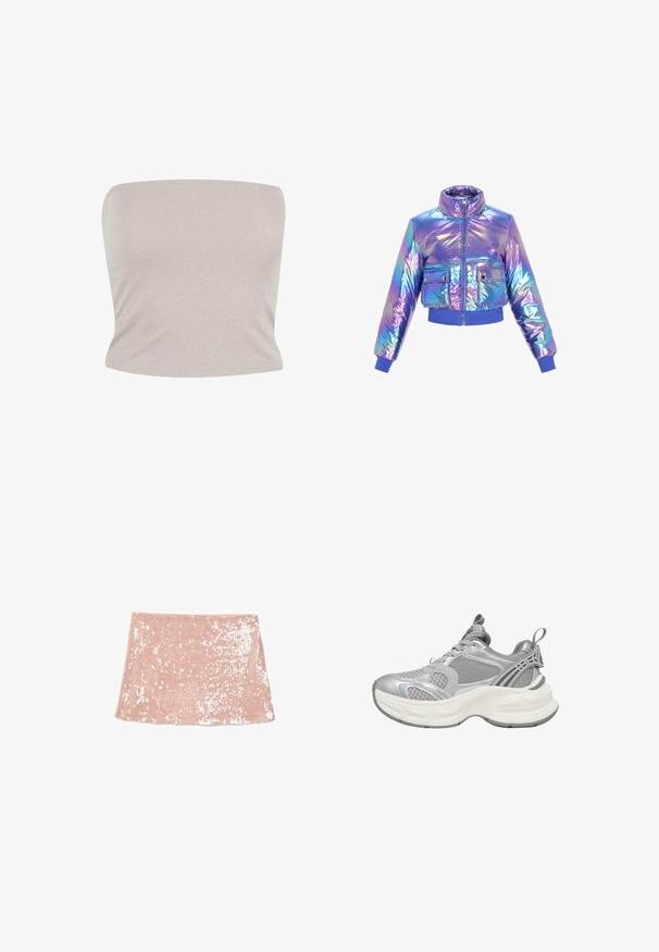 Iridescent cropped pufferjack uit met een hoge kraag, ritssluiting, twee voorzakken en elastische mouwen en zoom in paarse en blauwe tinten.; Bandeau-top in lichtbeige breigaren met subtiele glans, met een aansluitend ontwerp en een zachte textuur, met een rechte halslijn.; Roze minirok bedekt met glanzende pailletten, met rechte snit en een lichte uitlopende zoom, plat gelegd op een witte achtergrond.; Zilveren sportschoenen met een mesh bovenwerk, afgeronde zool, textuurdetails en versterkte accenten voor extra ondersteuning.