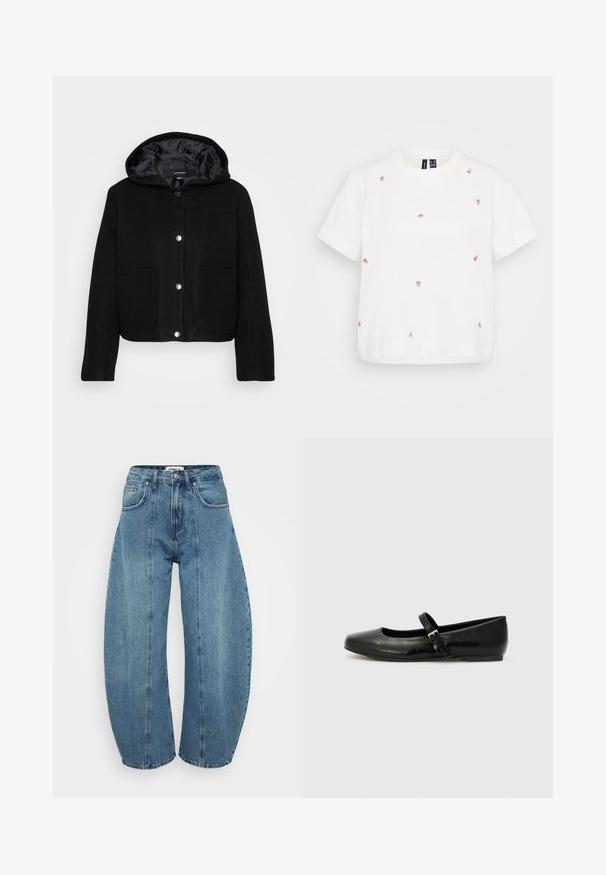 Sort cropped hættejakke med snap-knapper foran, to store forlommer og glat inderside.; Hvid bomulds t-shirt med korte ærmer, der har flere broderede små jordbær i pink og grøn. Løs pasform, rund halsudskæring.; Lyseblå højaldene jeans lavet af denim, med bred benklip, fem lommer og syningsdetaljer. Glat tekstur med et rent finish.; Sorte læder balletflade med rund tå, flad sål og en tynd justerbar rem over svangen med en metalspænde.