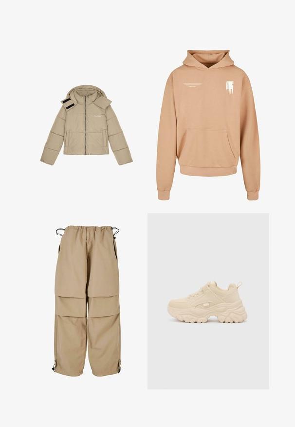 Beige duvetjakke med hætte, lynlås foran, to sidelommer og velcrobånd på skulderen. Tekstlogo på brystet.; Hætte sweatshirt i lys beige, lavet af blødt stof. Har en frontlomme og minimalistisk hvid tekst trykt på brystet.; Beige cargo bukser med elastisk talje, lagdelt design og sidelommer. Har justerbare manchetter med toggles for en tilpasset pasform.; Buffalo GALACTICA - Sneakers - cream