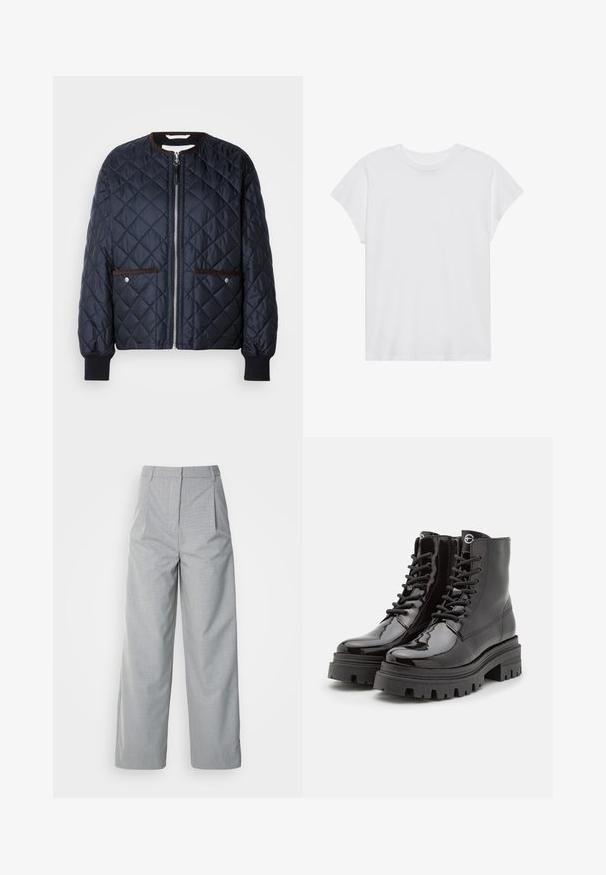 Gesteppte navy Jacke mit Reißverschluss, braunen Akzenten, Seitentaschen und gerippten Bündchen. Glattes, glänzendes Material mit einem Rautenmuster.; Weißes kurzärmliges T-Shirt mit Rundhalsausschnitt, lockerer Passform, aus weichem Baumwollstoff. Glatte Textur, keine Muster oder Logos.; Grauweite Beinhosen aus strukturiertem Stoff, mit hoher Taille, Falten an der Vorderseite und geradem Schnitt bis zum Saum.; Schwarze Lackleder-Ankle Boots mit schnürbarem Vorderteil, chunky schwarzer Sohle und seitlichem Reißverschluss. Verfügt über eine glatte, glänzende Textur und runde Zehen.