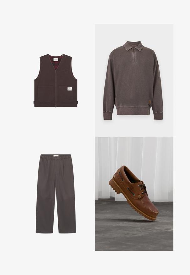 Brun bomuldsvest med en frontlynlås, to store forlommer og en lille brystlomme. Rød og sort ternet for synlig indeni.; Langærmet mørkegrå pullover sweatshirt med kvart lynlås og krave, ribstrikkede manchetter og kant, samt lille logopatch nær nederste kant.; Grå, vide bukser lavet af glat stof, med knaplukning og to sidelommer. Simpelt, rent design uden synlige mønstre.; Brun læder bådsko med sorte snørebånd, beige syninger og en robust sål, hængende over en grå betongulv.