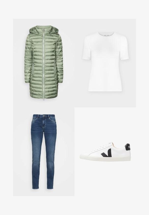 Gepolsterter grüner Mantel mit Kapuze, der horizontal gesteppten Abschnitte und zwei seitlichen Reißverschlusstaschen aufweist. Glattes, glänzendes Material. Silberner Reißverschluss.; Weißes T-Shirt mit kurzen Ärmeln und Rundhalsausschnitt, schlanker Passform und gerippter Stoffstruktur, dargestellt vor einem schlichten hellgrauen Hintergrund.; Dunkelblaue Denim-Jeans mit einer taillierten Passform, fünf Taschen, leichten Verwaschungen an der Vorderseite und Metallbeschlägen am Bund und an den Taschen.; Weißer Sneaker mit einem schwarzen V-Logo, ausgestattet mit einem glatten Lederoberteil, runder Zehenpartie, Schnürverschluss und kontrastierendem schwarzen Fersenbereich.
