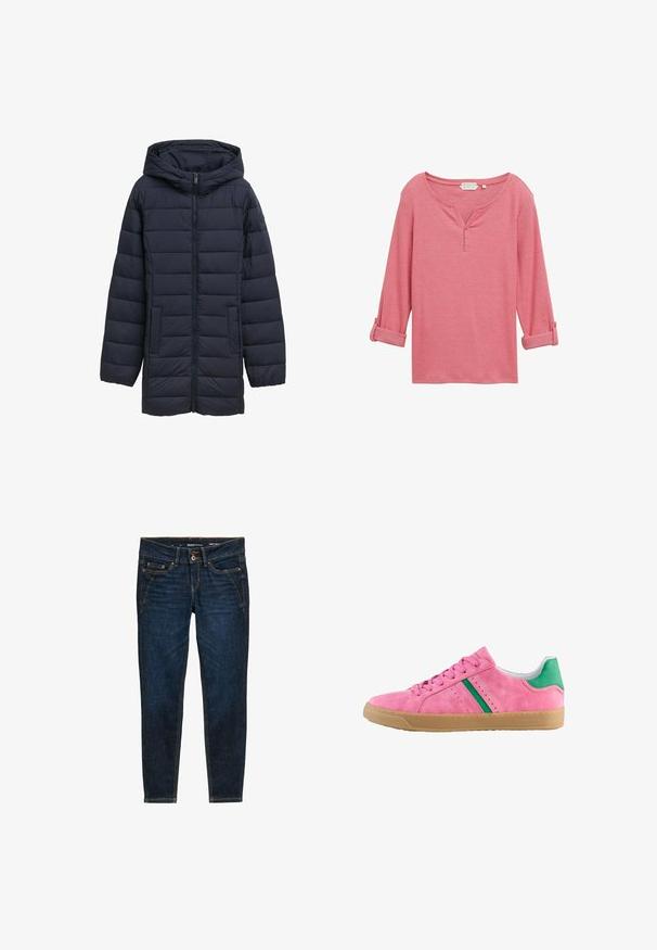 Marineblauwe gewatteerde jas met capuchon, voorrits, twee zijzakken en een horizontaal gestikt ontwerp. Glad textuur en minimale detaillering.; Roze gestreept shirt met een V-hals, driekwart mouwen opgerold, en een knopenlijst met twee knopen bij de hals. Zachte stoftextuur.; Donkerblauwe denim jeans met een slim fit, voorzien van oranje stiksels, vijf zakken en een knoopsluiting bij de taille.; Roze suède sneakers met groene hielaccent en strepen. Heeft een ronde neus, vetersluiting aan de voorkant en een gumrubberen zool. Geperforeerde details aan de zijkanten.
