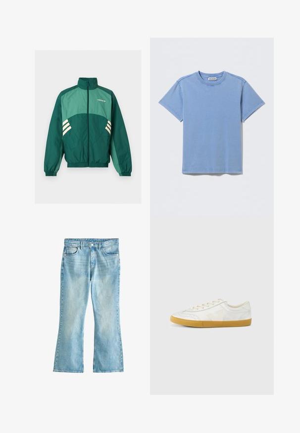 Grüne Adidas Trainingsjacke mit Frontreißverschluss, hohem Kragen, elastischen Bündchen und Saum, hellgrünen Einsätzen und weißen Streifen an den Seiten.; Solides hellblaues Kurzarm-T-Shirt aus Baumwolle mit Rundhalsausschnitt, sichtbaren Nähten und einem kleinen weißen Markenetikett innen im Kragen.; Hellblaue Jeans aus Denim mit hoher Taille, Knopfverschluss, vorderen Taschen und leicht ausgestellten Beinenden.; Weißer Ledersneaker mit glatter Textur, beigefarbenem „V“-Logo, rundem Zehenbereich, Schnürdesign und einer Sohle aus Gummireifen.