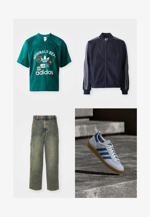 Laivastonsininen farkkutakki, jossa on vetoketju edessä, ribbireunat hihansuissa ja kolme valkoista raitaa kunkin hihan varrella. Takissa on pieni logo rinnassa.; Teal verkko urheilupaita, jossa on V-kaula-aukko, lyhyet hihat ja graafiset tarrat, mukaan lukien "ORIGINALS DEPT." ja "1972" valkoisella kirjasinvärillä.; Löysät farkut haalistuneessa sinisen ja vihreän sävyssä. Varustettu napituksella, vyölenkeillä ja sivutaskuilla. Tasainen etuosa ja suora lahjemuoto.; Vaaleansiniset Adidas Spezial -lenkkarit tummansinisillä raidoin ja kumipohjalla, esitetty ilmassa betonportaiden yllä neutraalissa ulkoilmaympäristössä.
