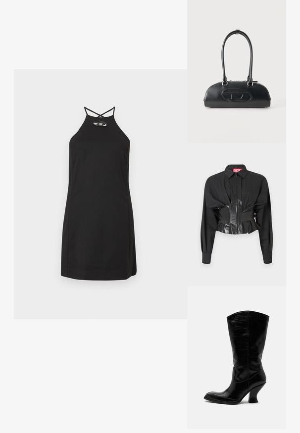 Μαύρο cropped μπουφάν με φερμουάρ, δομημένους ώμους και γυαλιστερή βινυλίου ζώνη με πιέτες.; Μαύρο φόρεμα halter με εφαρμοστή σιλουέτα, με διασταυρούμενους ιμάντες και οβάλ άνοιγμα στο ντεκολτέ. Ομαλό ύφασμα.; Μαύρη δερμάτινη μπότα μέχρι τη μέση της γάμπας με καμπύλο τακούνι τύπου block και ελαφρώς μυτερή μύτη, που δείχνει ζαρωμένη υφή και λεπτομέρειες ραφών.; Μαύρη δερμάτινη τσάντα με μακριές διπλές λαβές και ανάγλυφο οβάλ λογότυπο στο εμπρόσθιο μέρος, εμφανίζεται σε απλό φωτεινό φόντο.