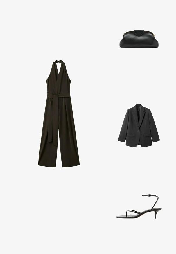 Blazer noir en tissu lisse, doté d'un revers cranté, d'une fermeture à un bouton et de deux poches avant. Design simple et ajusté.; Combinaison noire sans manches à col licou avec pantalons larges et ceinture en tissu à la taille.; Sandale noire à brides fines avec boucle fine à la cheville, boucle pour l’orteil et talon kitten fin de hauteur moyenne sur fond blanc.; Pochette en cuir noire avec armature métallique dorée et fermeture pression sur fond blanc.