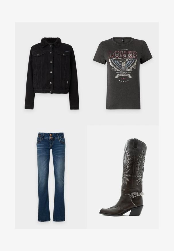Pepe Jeans REGULAR JACKET - Cowboyjakker - denim; Grå bomulds T-shirt med et ørnegraphic med blå vinger, rød tekst der læser "ALL AMERICAN LOVER," og et banner med "SETTLE FOR NOTHING."; Mørkeblå bootcut jeans med to frontknapper, fem lommer og subtil falmning på lår og knæ.; Sort læder cowboystøvle med dekorative udskæringer, sølvspænde og skrå hæl, vist på hvid baggrund.