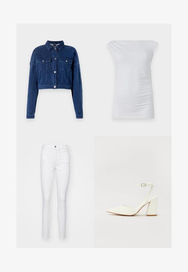 Gekürzte, dunkelblaue Jeansjacke mit Knopfverschluss an der Vorderseite, zwei Brusttaschen und klassischem Kragen. Besitzt silberne Hardware und genähte Details.; Weißes schulterfreies Oberteil aus weichem Stoff; zeichnet sich durch ein figurbetontes Design mit subtiler seitlicher Raffung und glatter Textur aus.; Weiße, schmale Jeans aus Jeansstoff, mit einem Vorderknopfverschluss, fünf Taschen und einer glatten Textur des Stoffes.; Weißer sandal mit Absatz und spitzem Zehenbereich, verstellbarem Knöchelriemen und chunky quadratischem Absatz. Glatte Textur mit minimalen Nähdetails.