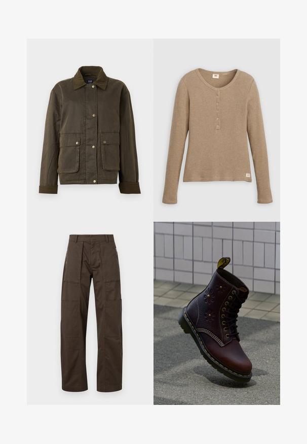 Dunkelolivgrüne Jacke mit Cordkragen und -manschetten, vorderen Druckknöpfen und zwei großen Klappentaschen.; Langärmliges beiges Waffelstrick-Henley-Shirt mit rundem Ausschnitt und fünf Knöpfen, flach liegend vor weißem Hintergrund dargestellt.; Braune Cargo-Hosen aus robustem Stoff, mit mehreren Taschen, einer lockeren Passform und auffälligen Nähdetails für Langlebigkeit.; Dunkelbrauner Lederstiefel mit floraler Prägung und gelber Naht, aufrecht auf einem strukturierten Gehweg mit gefliestem Wandhintergrund positioniert.