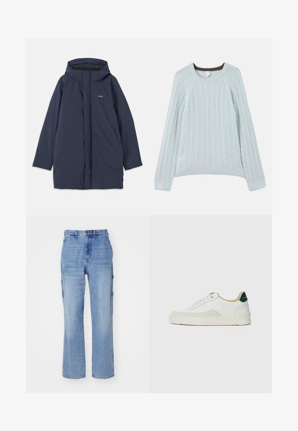 Marineblauwe waterdichte parka-jack met capuchon, voorzien van een voorrits, twee zijzakken en een minimalistisch merklogo op de borst.; Lichtblauwe kabelgebreide trui met raglanmouwen, ronde halslijn en geribbelde manchetten. Zachte textuur met subtiele bruine accent op de halslijn.; Lichtblauwe denim cargo pants met een rechtzijdig ontwerp, voorzien van zijzakken en een knoopsluiting. Zachte textuur en vervaagde was.; Witte sneaker met suède accenten, ronde neus, platte veters en een crème rubberen zool. Bevat groene branding op de hiel.