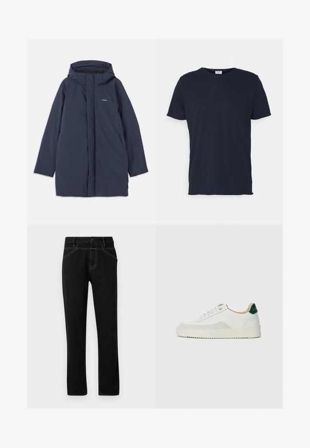 Marineblå vandtæt parka-jakke med hætte, der har en frontlynlås, to sidelommer og et minimalistisk brandlogo på brystet.; Marineblå bomulds t-shirt med rund hals og korte ærmer, med en glat tekstur og enkel design, uden synlige mønstre eller accenter.; Sorte denim jeans med lige pasform, prydet med gule syninger, fem lommer og en frontlukning med knap. Glat tekstur og minimalistisk design.; Hvide sneakers med ruskindsdetaljer, rund tå, flade snørebånd og en cremet gummisål. Har grøn branding på hælen.