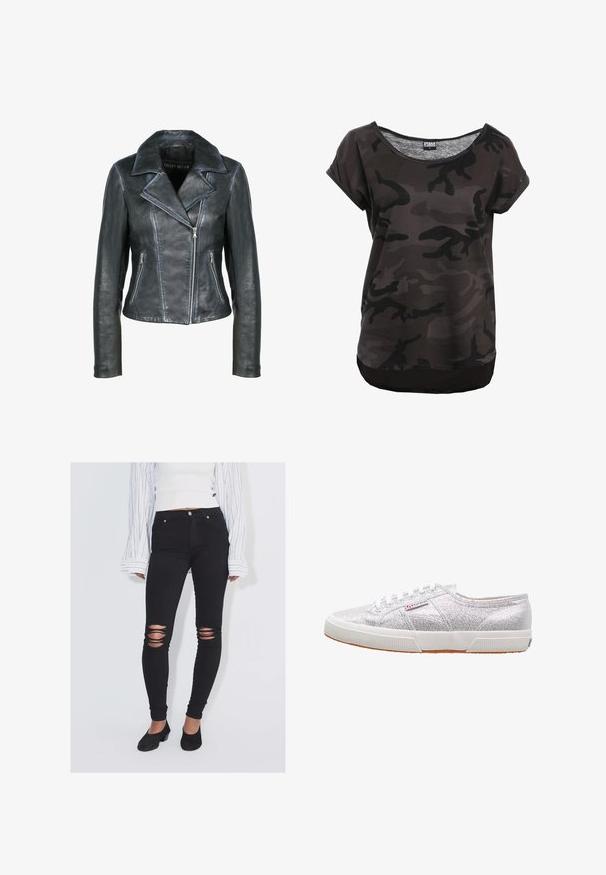 Freaky Nation Læderjakker - black black; Sort camouflage t-shirt med rund halsudskæring, korte ærmer og en lidt længere bagkant. Fremstillet af blødt, let stof.; Person, der bærer sorte revnede skinny jeans, sorte hælede sko, en hvid cropped top og en hvid skjorte med lange ærmer med sorte striber.; Sølvglitrende sneakers med hvid gummisål, der har rund tå, snørebåndsdesign og et logo-patch på siden.