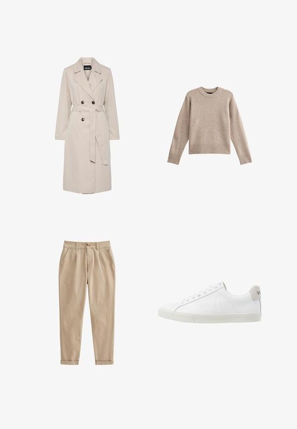 Lichtbeige dubbelgeknoopte trenchcoat met brede revers, zwarte knopen, een bijpassende stoffen ceintuur en lange mouwen.; Beige gebreide trui met een ronde hals, ribgebreide mouwen en boord. De stof heeft een zachte textuur met een subtiel patroon. Ontspannen pasvorm.; Beige chino's van lichtgewicht katoenstof. Heeft een taps toelopende pijp, voorplooien, zijzakken en opgerolde mouwen. Geborstelde textuur.; Witte leren sneakers met een getextureerde lichtgrijze rubberen zool. Kenmerken zijn onder meer veters, subtiele stiksels en een grijze suède hielaccent.