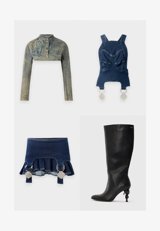Paolina Russo Veste en jean - sand; Haut en denim avec de larges bretelles, deux poches avant, un décolleté arrondi et des éléments en métal argenté en bas pour la fermeture.; Jupe en denim à ourlet évasé. Elle présente deux fermetures ajustables grises, une couleur bleu foncé et des détails de couture contrastants le long de l'ourlet.; Botte noire à mi-mollet en cuir lisse. Elle possède un bout pointu et un talon sculptural distinctif avec un accent décoratif.