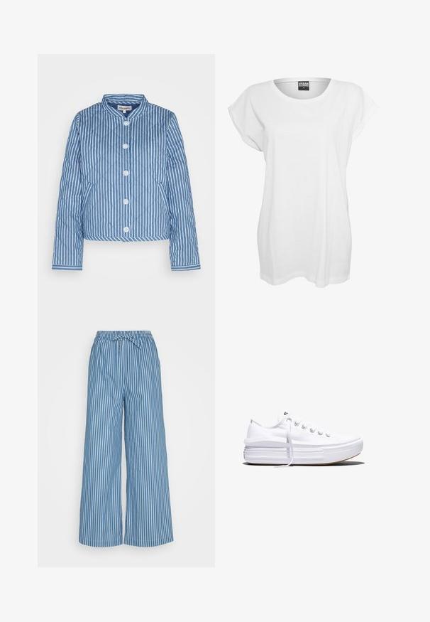 Gequilte blauw-witte gestreepte jacket met een ronde kraag, een vijfknopsluiting aan de voorkant en mouwen met een contrasterend patroon.; Witte kortomoto T-shirt van katoen, met een ontspannen pasvorm, wijde halslijn en een minimalistisch ontwerp zonder patronen of accenten.; Blauwe gestreepte wijde broek met een elastische tailleband en trekkoord. De stof is lichtgewicht en heeft verticale witte strepen voor contrast.; Witte lage canvas sneaker met dikke plateauzool, veters aan de voorkant en rubberen toeskap met structuur, zijaanzicht.