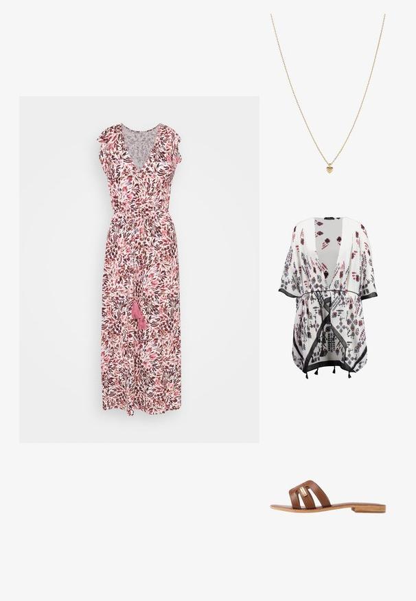 Kimono blanc avec des motifs floraux en noir, rouge et bleu, présentant une ouverture à l'avant, des manches larges et une bordure noire avec des accents de franges.; Robe maxi florale avec un décolleté en V profond, des manches courtes volantées et une taille élastique. Présente un motif rose, violet et blanc ainsi que des détails à franges.; Sandale en cuir brun avec trois larges bandes, semelle plate et design minimaliste. Présente un détail de marque en or sur une bande.; Collier en métal doré avec une chaîne délicate et un petit pendentif en forme de cœur au fini lisse. Design simple et élégant.