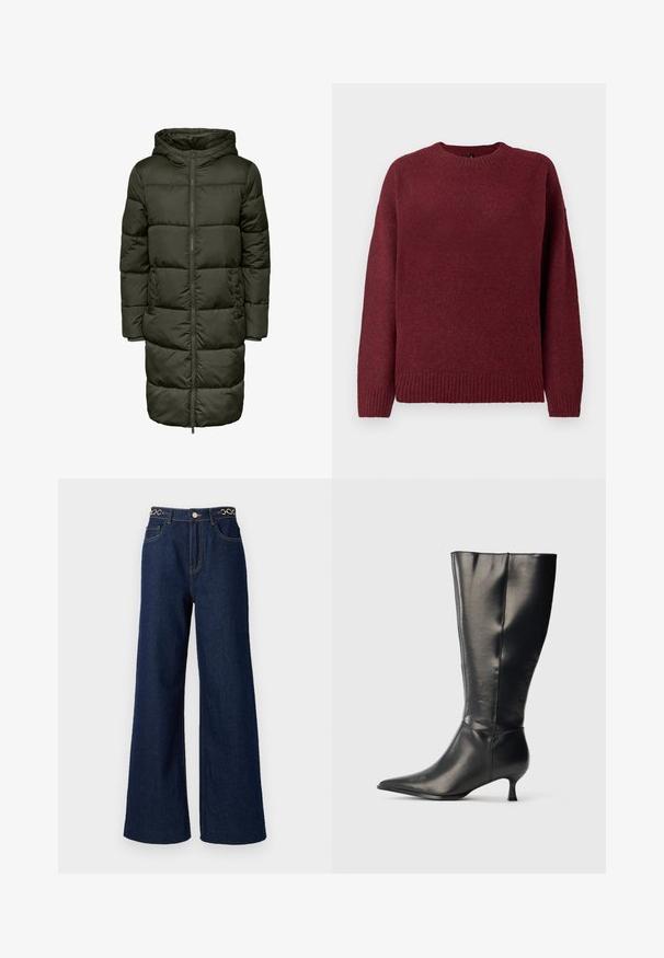 Puffer-Langjacke in Dunkelgrün, mit Kapuze, Reißverschluss und elastischen Bündchen. Hergestellt aus isolierendem Material, das Wärme und Komfort bietet.; Burgunderfarbener Pullover mit rundem Halsausschnitt, langen Ärmeln, geripptem Saum und Bündchen, aus weichem, strukturiertem Stoff, der sich gut zum Übereinandertragen eignet.; Weite dunkelblaue Denim-Jeans mit hoher Taille, goldenen Kettenakzenten am Bund und kontrastierenden Nähten.; Schwarzer kniehoher Lederstiefel mit spitzer Zehenpartie und niedrigem Kittenabsatz, präsentiert vor einem schlichten hellen Hintergrund.