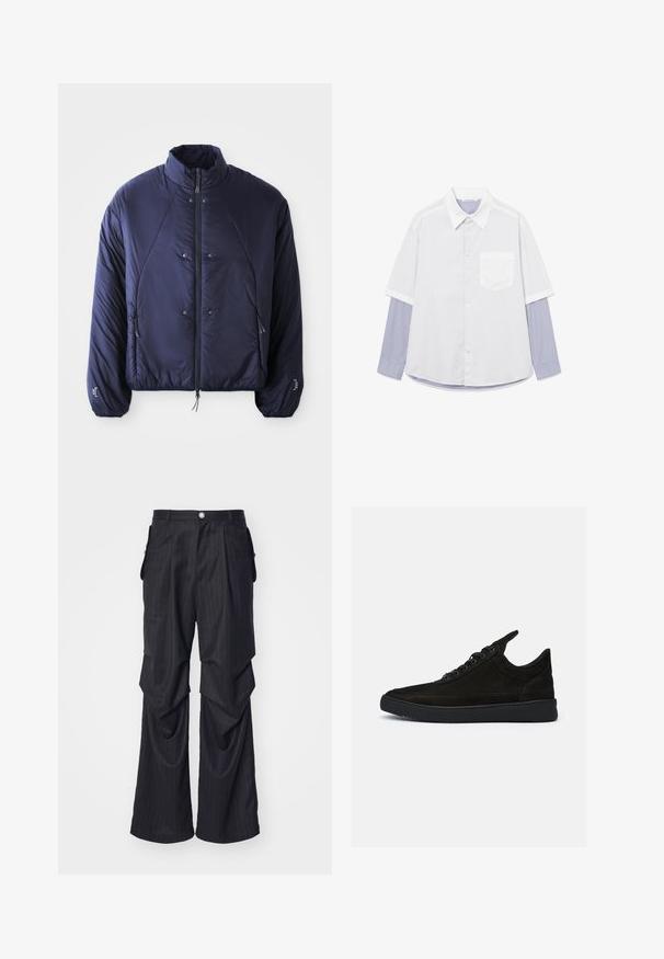 Marineblaue Pufferjacke mit hohem Kragen, Frontreißverschluss, Seitentaschen, elastischen Bündchen und gerafftem Saum für Isolierung und Passform.; Weißes kurzärmeliges Hemd über einem blau-weiß gestreiften langärmeligen Hemd mit geknöpften Manschetten und Fronttasche auf der Brust.; Schwarze Nadelstreifen-Hosen mit weitem Bein, ausgestattet mit Falten, Seitentaschen und einem vorderen Knopfverschluss. Glatte Textur.; Schwarze Wildledersneaker mit niedrigem Profil, runder Spitze und strukturiertem Gummisole. Verfügt über fünf Ösen und eine hintere Zuglasche.