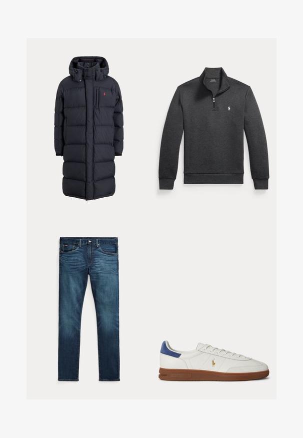 Lange zwarte gewatteerde winterjas met capuchon, voorzakken, verticale ritssluiting op de borstzak en een klein rood logo op de linkerborst.; Donkergrijze trui met lange mouwen en een kwartrits, hoge kraag en klein wit Polo Ralph Lauren-logo op de linkerborst.; Donkerblauwe slim-fit jeans met vooraan een knoop en ritssluiting, vijf zakken en subtiel vervagen op de voorkant van de dijen en knieën.; Witte lage sneaker met bruine zool, blauwe hieltab, veters en gouden Polo Ralph Lauren-logo aan de zijkant.