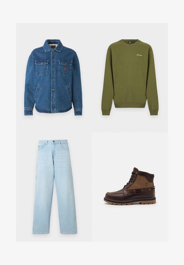 Blauwe denimjack met twee knoopzakken op de borst, zijzakken, een kraag en metalen drukknoopjes aan de voorkant.; Olijfgroene crewneck trui met lange mouwen, geribbelde boorden en zoom, en een klein wit "Dickies"-logo op de linkerborst.; Lichtblauwe denim jeans met een hoge taille, wijde pijpen, subtiele vervaging, vijf zakken en knoopsluiting, met een rechte snit en zoom.; Bruine leren boot met een tan stoffen paneel, ronde neus, metalen oogjes, zwarte rubberen zool en stiksels. Kenmerken een verhoogd logo aan de zijkant.