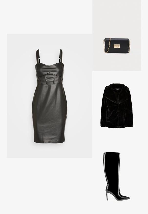 Schwarze Kunstpelzjacke mit breitem Revers, langen Ärmeln und lässiger Passform. Die glatte Textur und die klaren Linien sorgen für eine moderne Silhouette.; Schwarzes Kunstlederkleid mit taillierter Silhouette, dünnen Trägern und einem strukturierten, gepolsterten Oberteil mit vertikalen Nähten. Glatte Textur.; Schwarzer kniehoher Stiefel aus Lackleder mit spitzer Zehenpartie und Stilettabsatz, schlanker und glänzender Oberfläche.; Schwarze Leder-Crossbody-Tasche mit goldener Kettenhenkel und rechteckiger goldener Schnalle auf der Vorderseite, vor einem einfachen hellen Hintergrund.