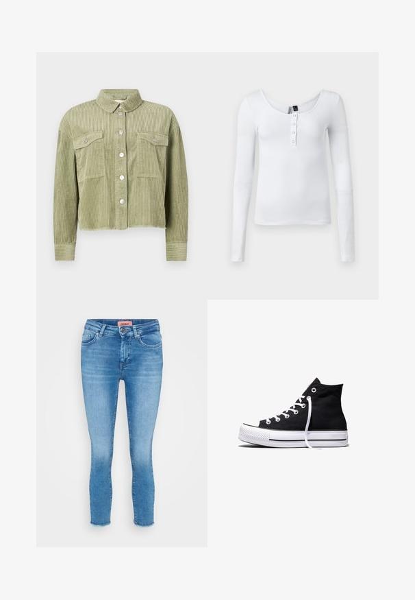Grøn kordfløjl skjortejakke med et struktureret, ribbet design, to brystlommer og sølvknaplukning foran. Kortet fit med en slidset kant.; Hvid langærmet ribbet top med scoop-neck og fire knapper foran. Stoffet har en glat tekstur og en tætsiddende pasform.; Lyseblå denim skinny jeans med mellemhøj talje, fem-lommers design og rå kantdetalje ved anklerne. Mærkeetiket synlig ved taljen.; Sort high-top canvas sneaker med hvid gummisål og hvide snørebånd, vist fra siden mod en hvid baggrund.