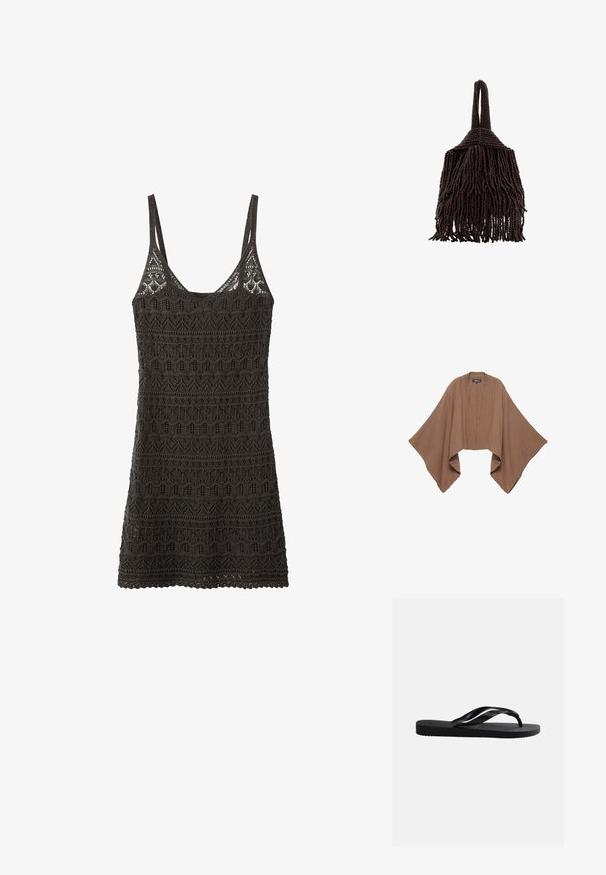 Poncho marron ample à ouverture sur le devant avec de larges manches fluides en tissu texturé sur fond blanc.; Robe noire sans manches en dentelle avec motifs géométriques, encolure en V et fines bretelles.; Sandale tong noire en caoutchouc avec semelle texturée et brides lisses, vue de côté sur un fond gris clair uni.; Petit sac à main marron foncé couvert de rangées denses de perles avec une anse bouclée et un design frangé et texturé.