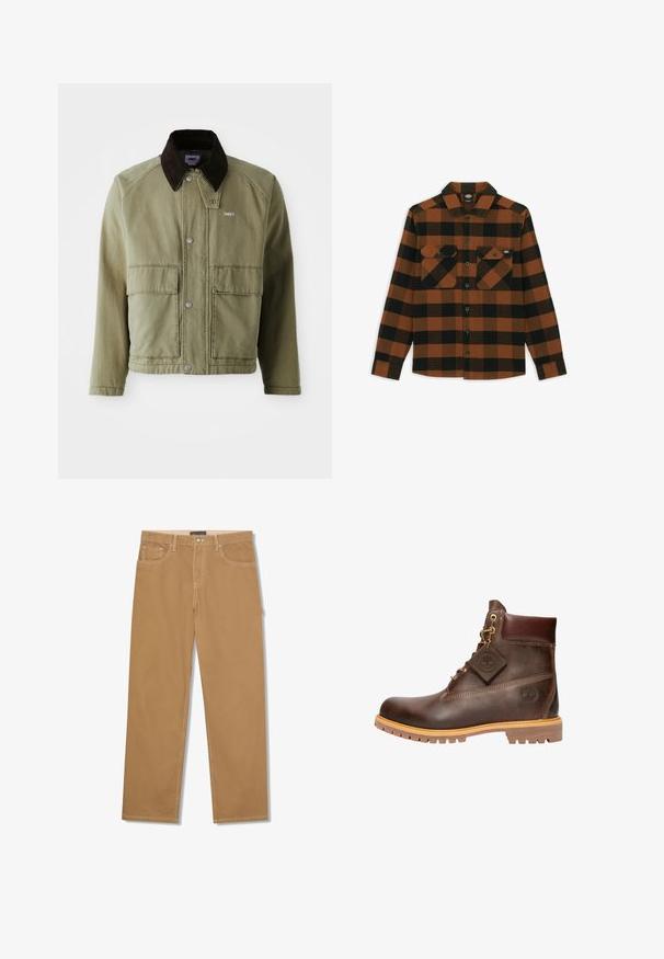 Olivenfarvet denimjakke med en brun ruskindsfarvet krave, med trykknapper, to forlommer og et lille logo på venstre bryst.; Langærmet skjorte i orange og sort ternet mønster, lavet af et tekstureret stof. Har to brystlommer og knaplukning foran.; Lysebrune bukser med lige ben, forrest knap og lynlås, forlommer og møntlomme samt synlige hvide sting.; Brun læder ankelstøvle med rund tå, solid sål, hardware i guldtone og en tekstureret overdel. Inkluderer et logo-tagfæstet.