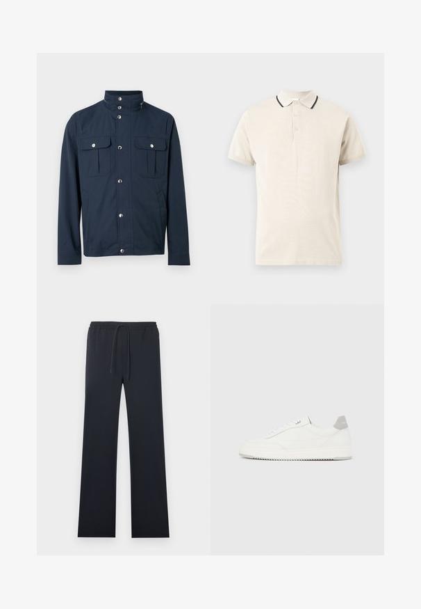 Veste pour homme bleu marine avec col montant, boutons-pression sur le devant, deux poches poitrine à rabat avec fermetures à pression, et poches latérales.; Polo beige à manches courtes avec trois boutons et un col orné d'une fine bande noire.; Pantalon noir droit avec taille élastique et cordon de serrage ajustable, doté de poches latérales à fermeture éclair.; Baskets basses blanches avec un onglet de talon gris, des lacets blancs et une semelle texturée, présentées sur un fond uni clair.