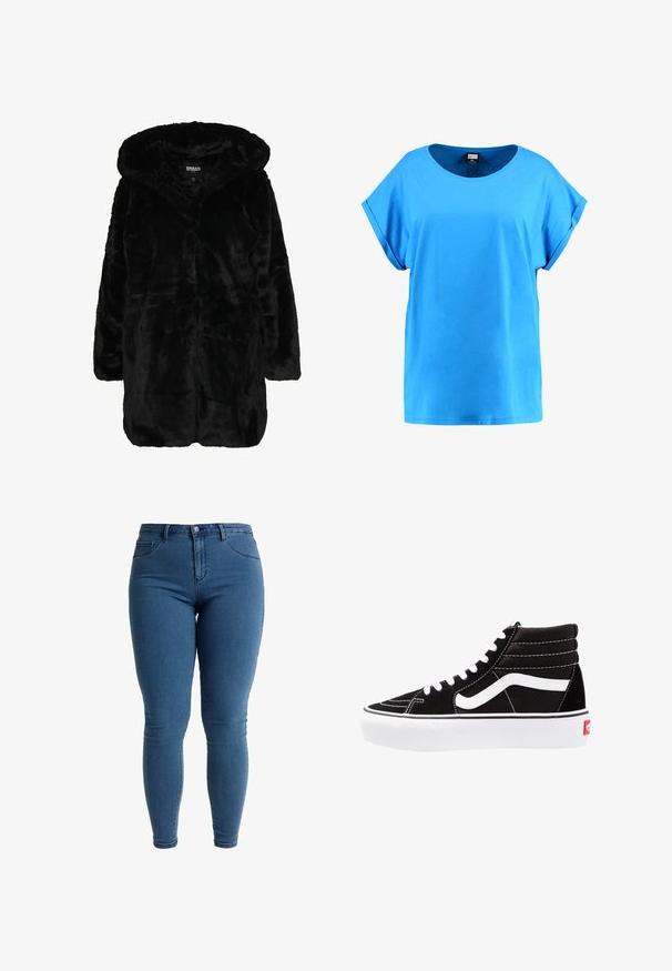 Sort faux fur frakke med hætte, der har en blød tekstur, lange ærmer og en afslappet pasform. Stoffet har et fyldigt, glinsende udseende.; Blå kortærmet T-shirt lavet af bomuld med rund halsudskæring. Har en afslappet pasform og glat tekstur; ensfarvet uden mønstre.; Blå højtaljede skinny jeans med for- og baglommer, knaplukning og bæltestropper, vist mod en hvid baggrund.; Sorte høj-top sneakers med hvide snørebånd, et hvidt logo og kontrasterende hvid syning. Har en tyk hvid sål og struktureret ruskindsoverdel.