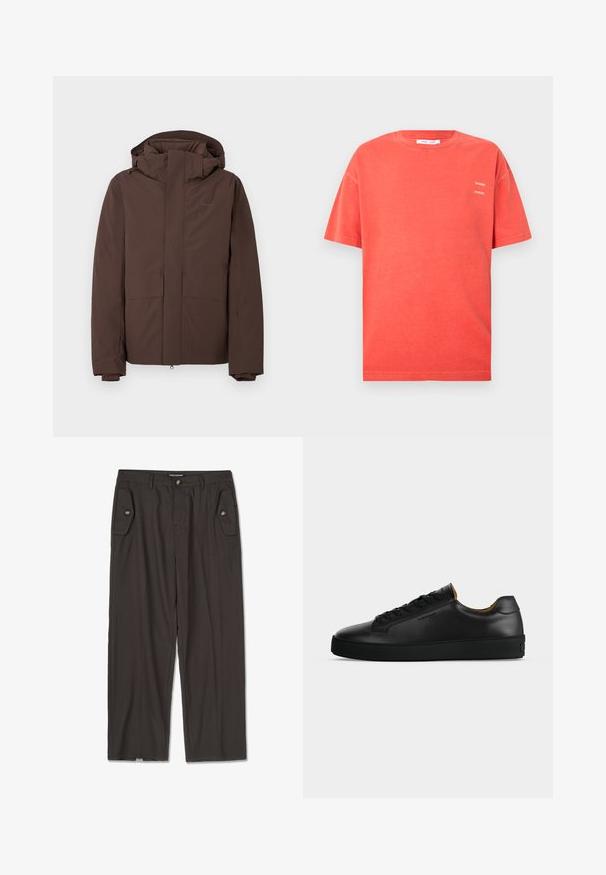 Doudoune marron avec un col montant et une capuche, comprenant deux grandes poches avant et une fermeture éclair. Fabriquée en matériau résistant aux intempéries.; T-shirt en coton rouge corail à manches courtes avec col rond, coupe décontractée, et petit logo blanc « SAMSØE » imprimé deux fois sur le côté gauche de la poitrine.; Pantalons larges marron foncé en tissu lisse, avec deux poches latérales à boutons et une taille classique.; Basket basse en cuir noir avec lacets noirs, semelle en caoutchouc texturée et petit logo embossé sur le côté, présenté de profil sur fond gris.