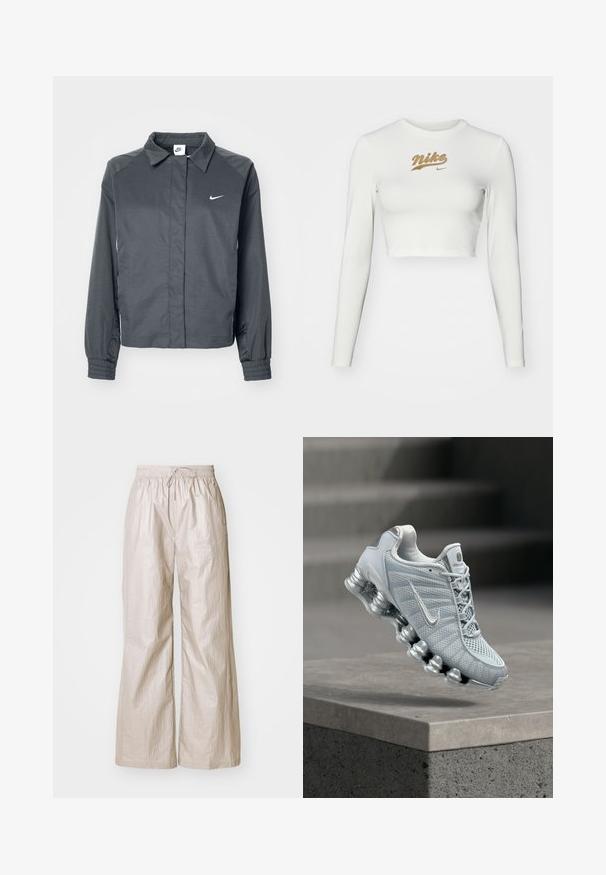 Nike Sportswear Letná bunda - black; Biele dlhé rukávy cropped tričko vyrobené z hladkej tkaniny, s potlačou zlatého loga Nike na hrudi a klasickým okrúhlym výstrihom.; Svetlo béžové široké nohavice vyrobené z krčenej látky, s elastickým pásom na šnúrku a bočnými vreckami.; Svetlosivá bežecká topánka Nike s odpruženou pružinovou podrážkou vznášajúca sa nad betónovým okrajom, rozmazané pozadie schodiska.