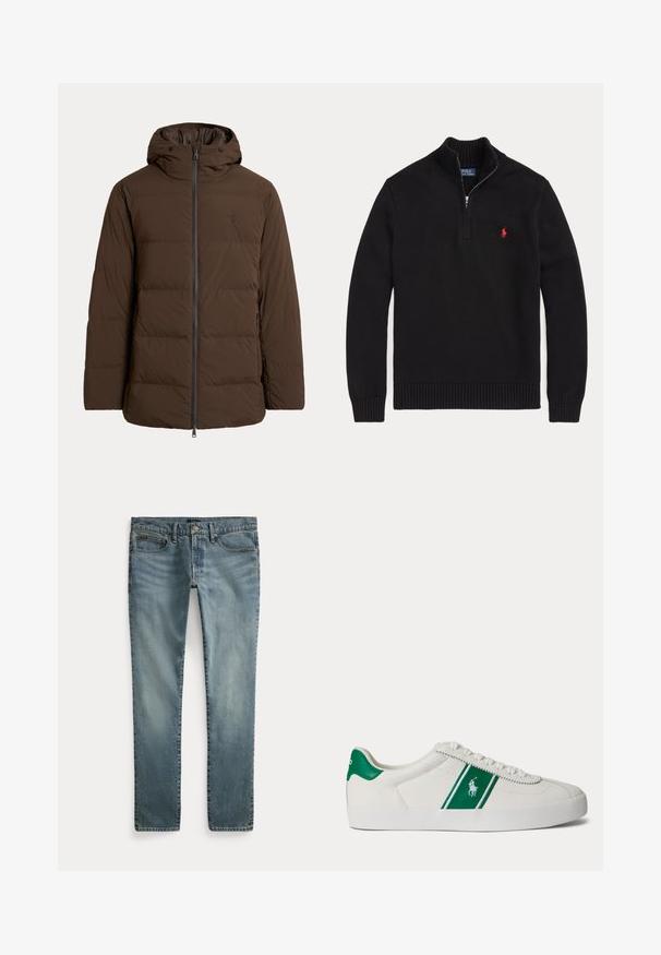 Bruine gewatteerde winterjas met capuchon, rits aan de voorkant, zijzakken en subtiel geborduurd logo op de borst.; Zwarte gebreide trui met lange mouwen, halve ritssluiting bij de kraag en rood geborduurd Polo Ralph Lauren-logo op de linkerborst.; Blauwe denim jeans met rechte pijpen, voorzakken, riemlussen en knoopsluiting.; Witte lage sneaker met groene streep en Polo-logo aan de zijkant, groene hieltab en witte veters, vanaf de linkerkant getoond op een effen achtergrond.
