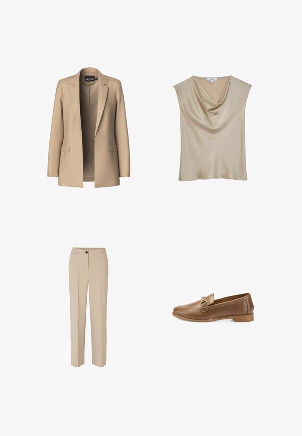 Beige Blazer mit Reverskragen und zwei Vordertaschen; aus glattem Stoff gefertigt, hat er eine offene Vorderseite und eine figurschmeichelnde Passform.; Beige satinierte ärmellose Bluse mit Wasserfallausschnitt, mit dem Label "REISS", vor weißem Hintergrund präsentiert.; Modström GALE - Stoffhose - powder sand; Braune Lederloafers mit runder Spitze, goldenen Hardware-Details auf dem Obermaterial, niedrigem Stacked-Heel und glatter Textur. Klassisches Design.